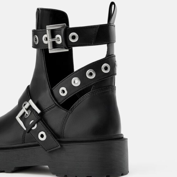 Zara Black Biker Ankle Boots With Cut Outs - Picture 6 of 8